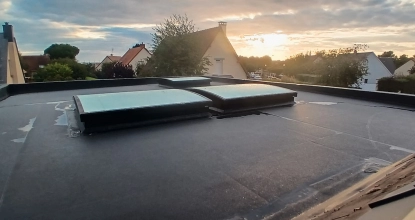 Image Sous un magnifique lever de soleil, admirez l'une de nos réalisations ! 
